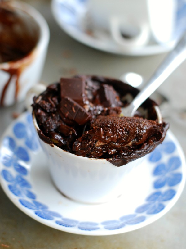 Healthy brownie in a cup - Hälsosam brownie i en mugg  //Baka Sockerfritt