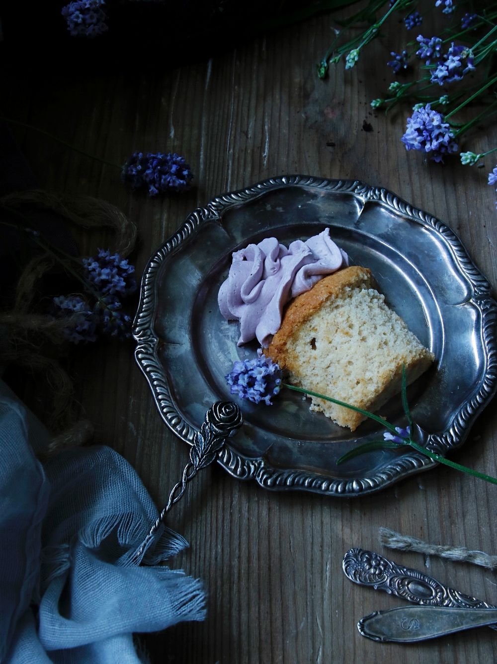 Earl Grey cupcakes med lavender frosting 3
