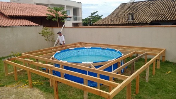 bygga in liten pool på altan