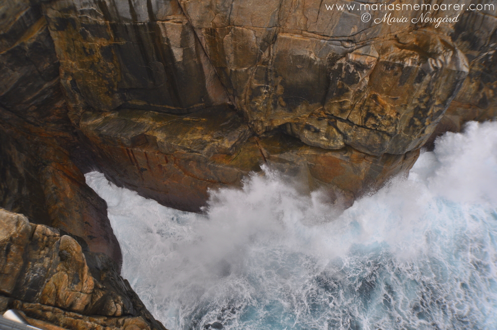 sightseeing Albany Western Australia - The Gap / Natural Bridge lookout