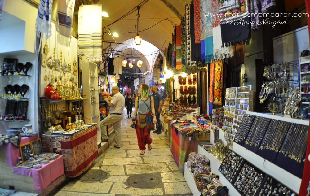 bazaar i Jerusalems gamla stad - historiska städer att besöka