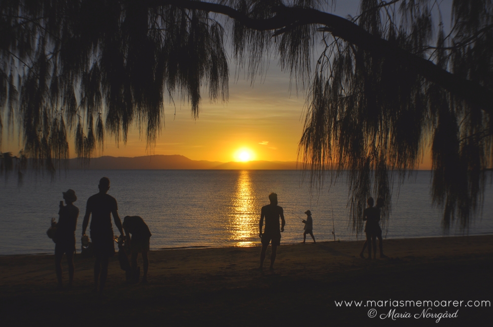 vacker solnedgång på Magnetic Island, Queensland, Australien