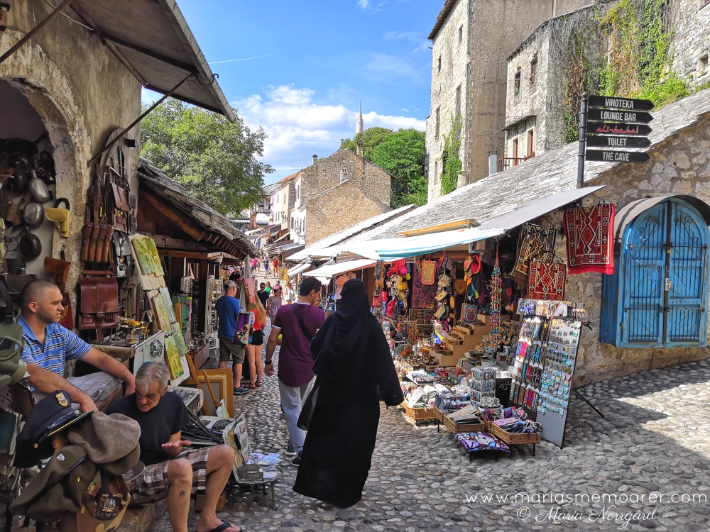 att göra i Mostar, Bosnien - besök marknaden Old Bazar Kujundziluk
