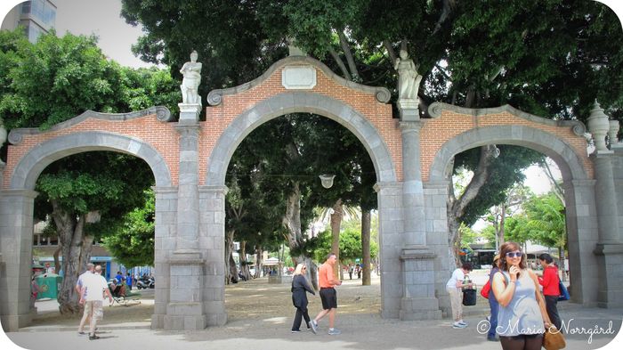 Alameda del Duque de Santa Elena at Plaza de España