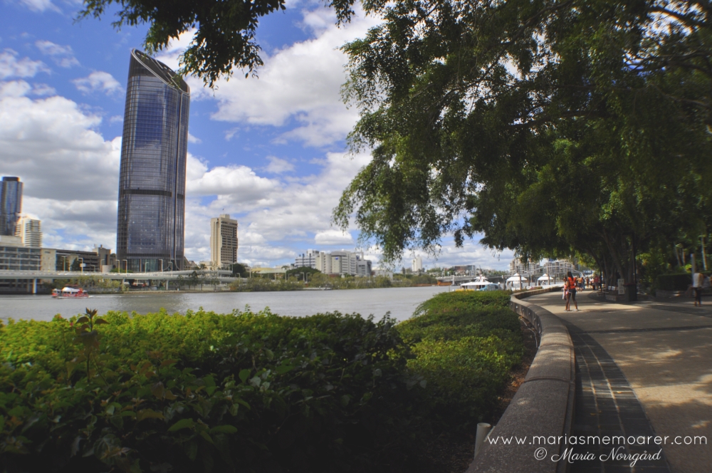 promenade along the river of Brisbane, Australia
