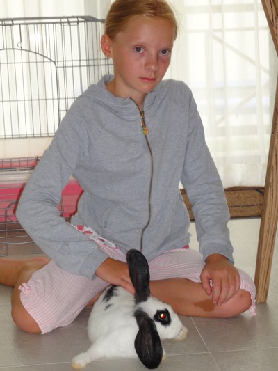 detta jag och min nya kanin som heter jazmin.