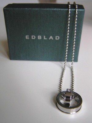 Halsband från Edblad & Co