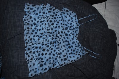 detta är mitt nya favorite linne (L)  blå leopard mönstrad AS SNYGGT!   HM 175:-