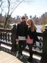 Fin bild av oss i Central Park med Manhattan Skyline i bakrunden