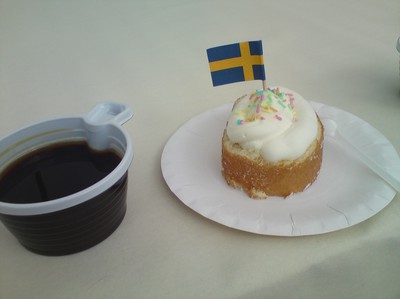Nationaldags fikat på hembygdsgården i Norsjö.