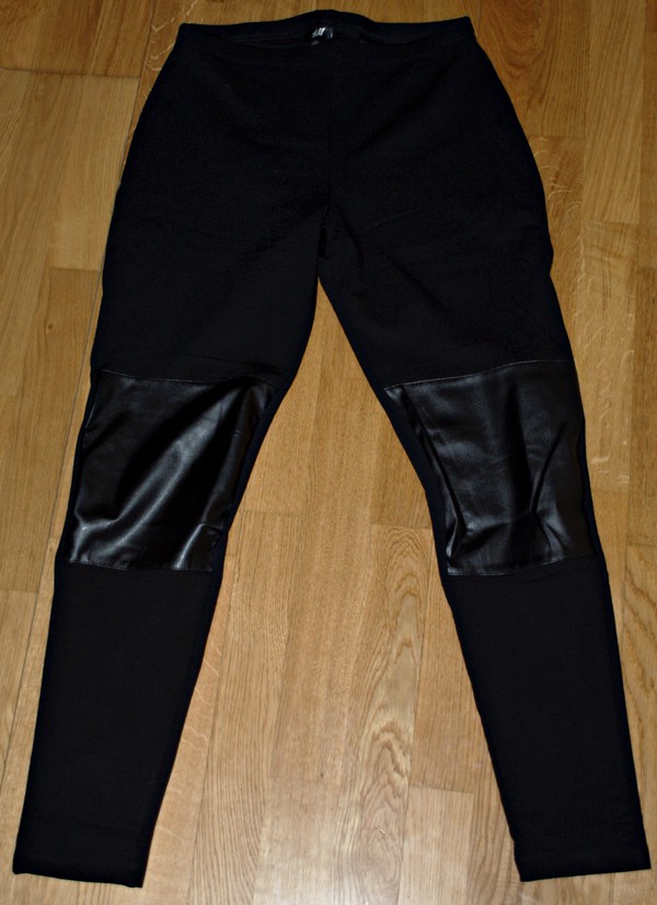 Svarta leggings med skinnknän från H&M