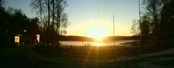 Solnedgång på min promenad vid Härlanda tjärn, Skatås