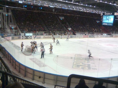 Hehe bråk på Hockeyn   Frölunda - AIK 3-1