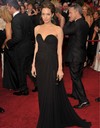 Angelina Jolie, också nominerad för bästa kvinnliga roll i The Changeling, alltid lika snygg hon.