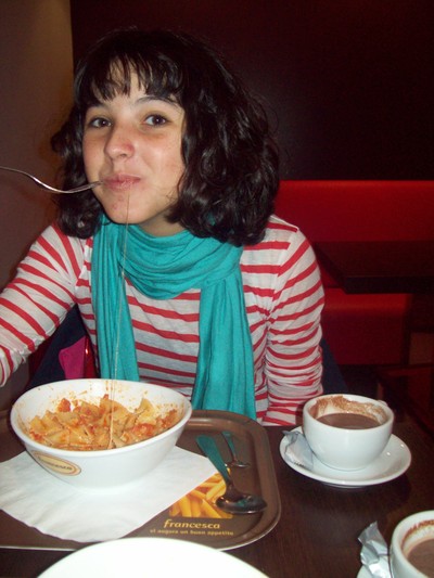 Nika och jag ât pâ vârt favorit-pasta-ställe. FRANCESCA!