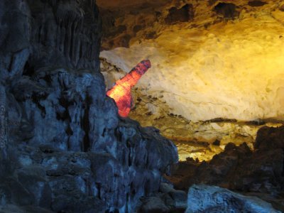 Grotta i Halong Bay, Vietnam