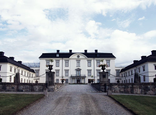 Rosersbergs slott, entrésidan