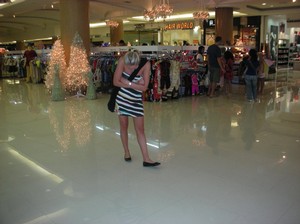 jag i ett shoppingcentrum i pattaya