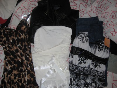 här är kläderna som jag köppte :D
